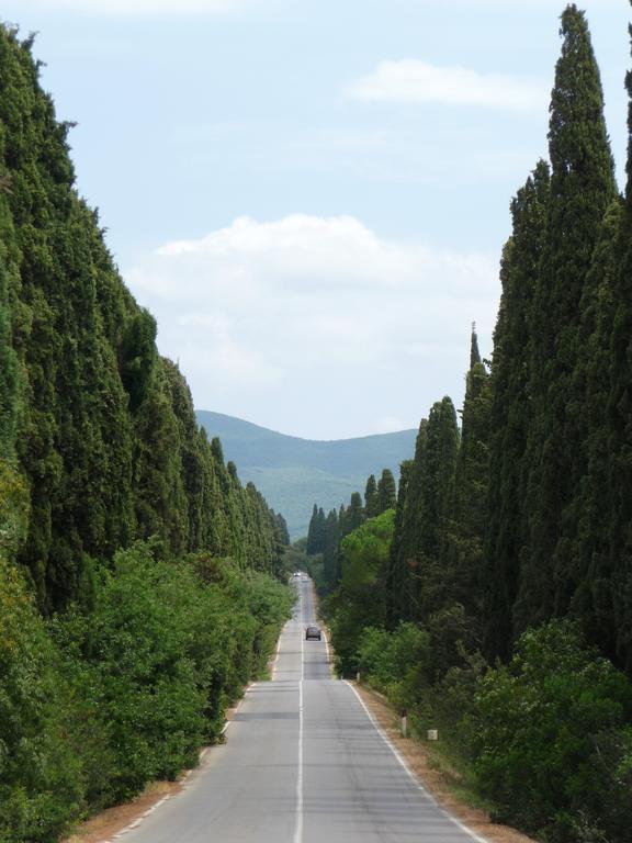 Casa Vacanze "Casale Al Pino" ริปาร์เบลลา ภายนอก รูปภาพ