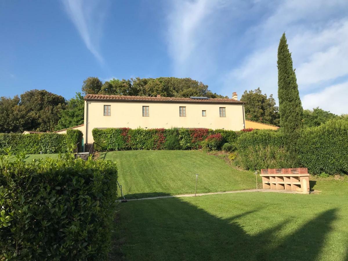 Casa Vacanze "Casale Al Pino" ริปาร์เบลลา ภายนอก รูปภาพ